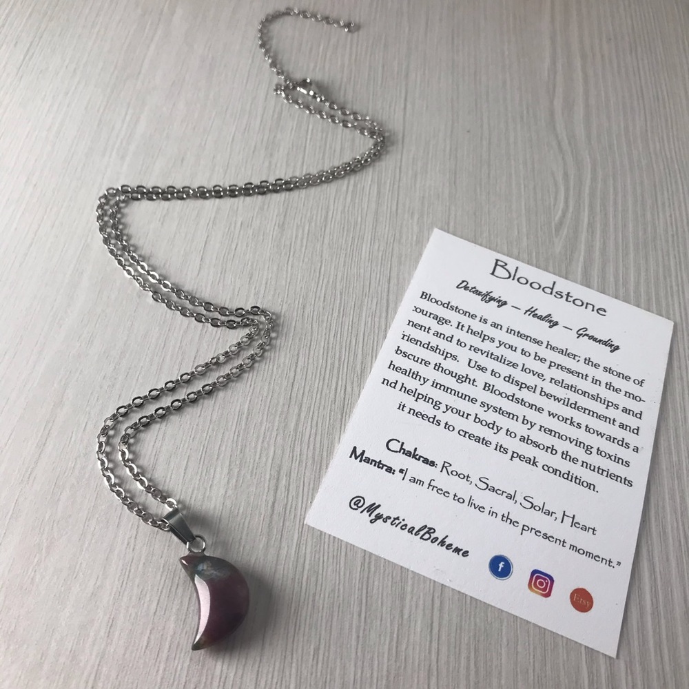 ✨ Customizable Moon Phase Gemstone Chain Necklace